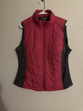 EUC Magellan Lightweight Layered Puffer Vest Pink Lg. Fall Winter Casual Hiking